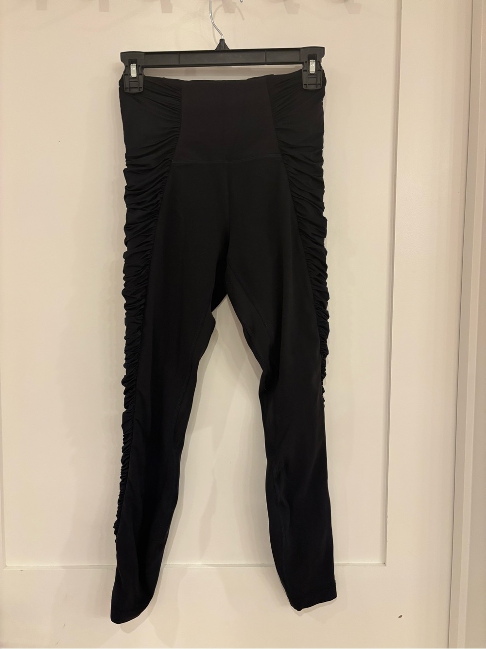lululemon athletica Black Ruched Side Leggings